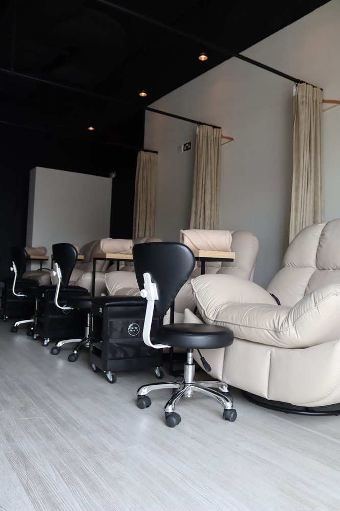 Waiting area at The One Men Foot Care